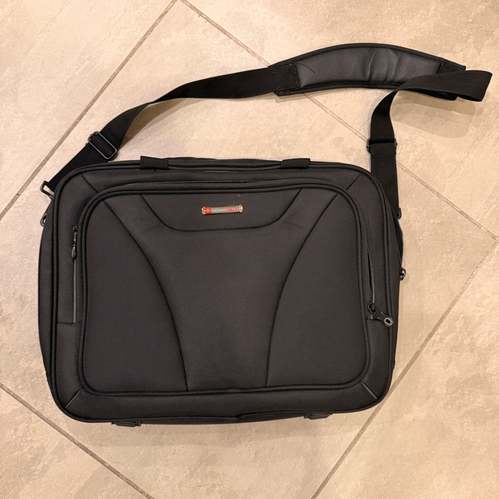 Alpine Swiss Black Laptop Bag